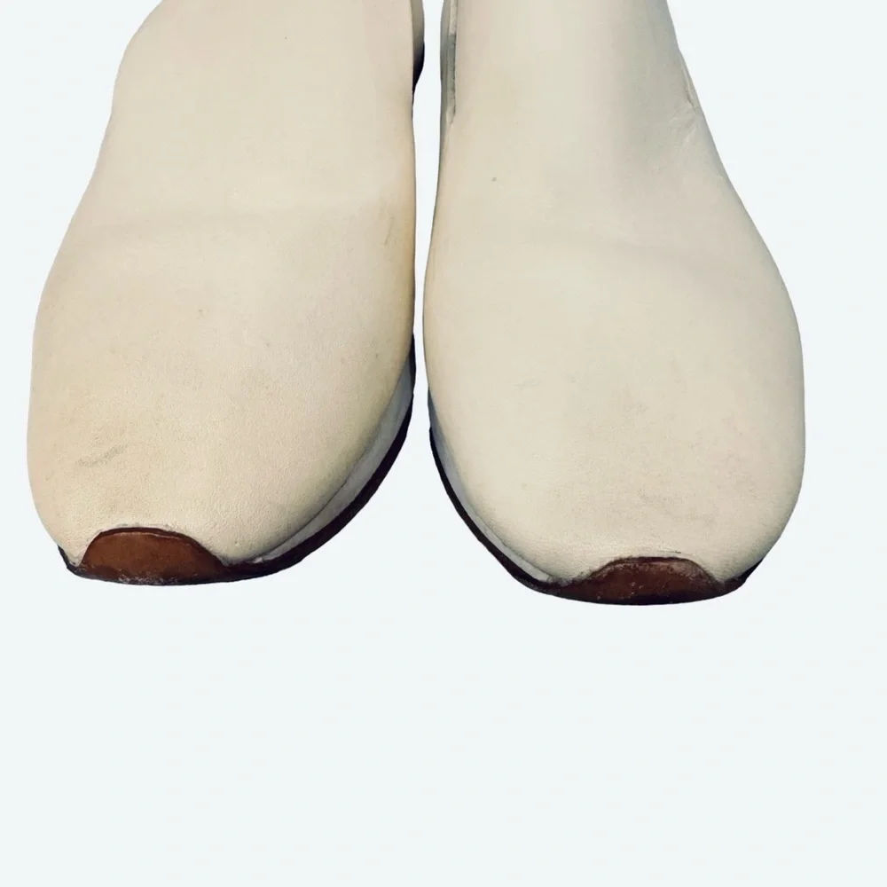 FEIT Slip-On Runner Sneakers in Cream - Picture 6 of 8